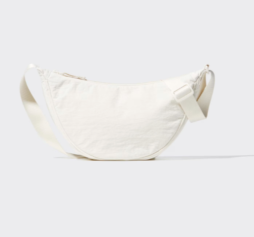 Uniqlo - سترة ماء للسيدات