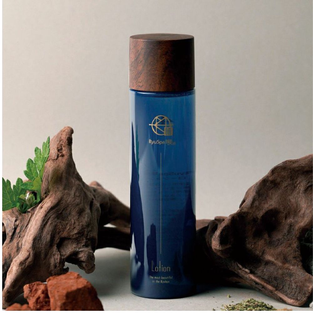 Ryu Spa Kumi Lotion - غسول ترطيب مع مستخلصات Okinava و Ectein ، 150 مل.