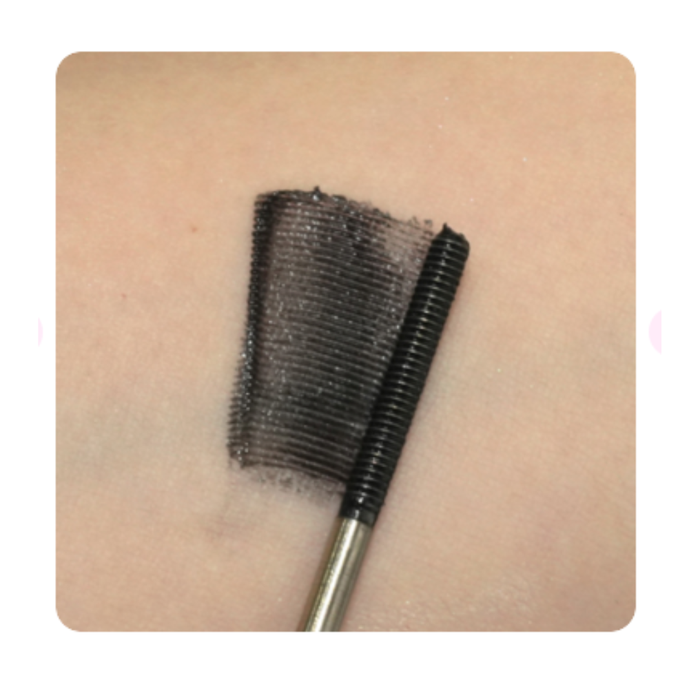 كانماكي ميتالوك ماسكارا كثيفة المظهر باللون الأسود